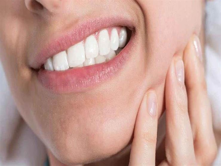 ما هي المضاعفات المحتملة لجراحة الاسنان المدفونة؟