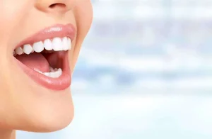تعرف على طريقة ابتسامة هوليود وسعرها المميز في المركز الطبي لرعاية الأسنان