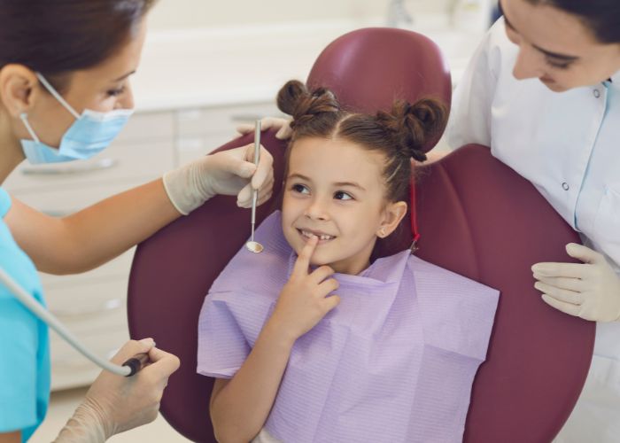 فوائد تقويم الاسنان للاطفال