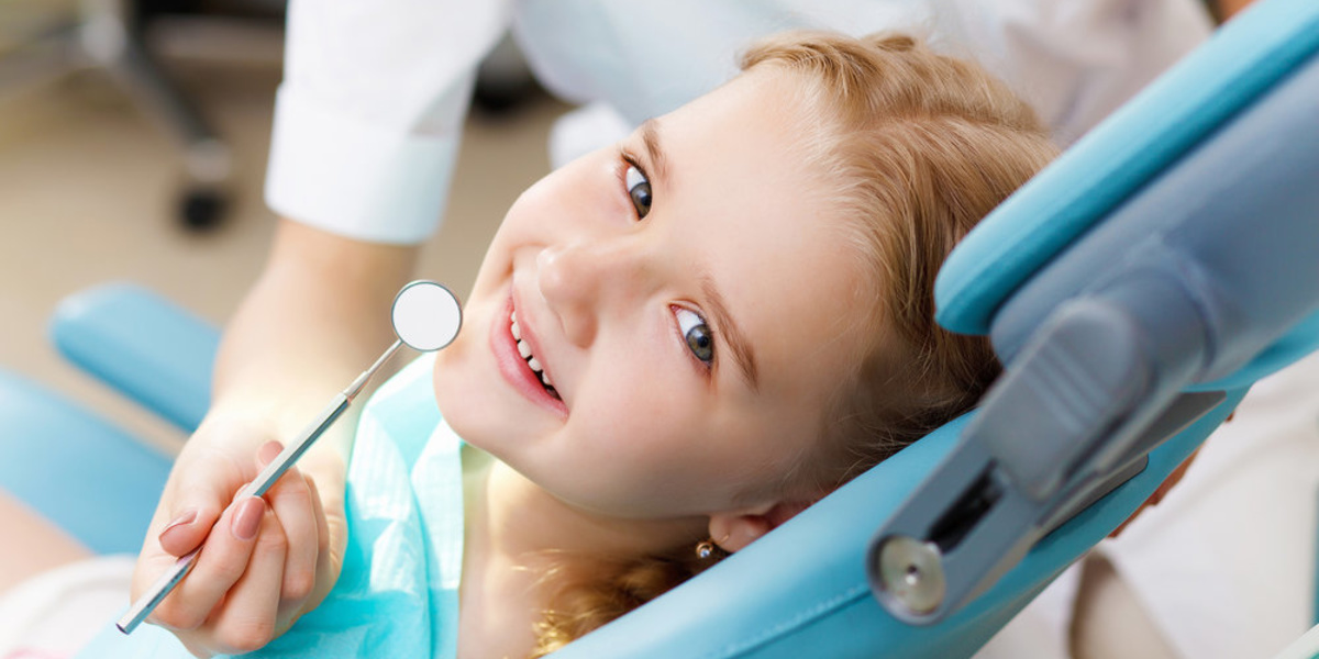 كيف التعامل مع الأطفال عند طبيب الأسنان؟كيف التعامل مع الأطفال عند طبيب الأسنان؟