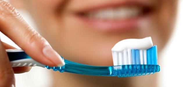 نصائح المركز الطبي لرعاية الاسنان للحفاظ على تركيب أسنان الزيركون