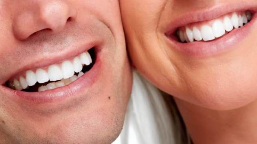 طرق علاج بروز الاسنان الامامية بدون تقويم